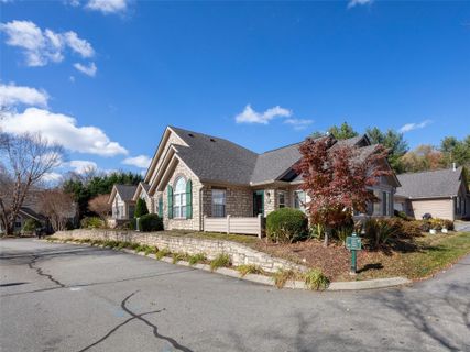 50 Mountain Meadow Circle