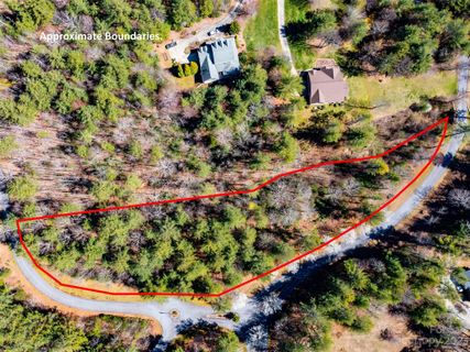 97 Daylily Drive sold home in Rebeccas Pond, Hendersonville, NC