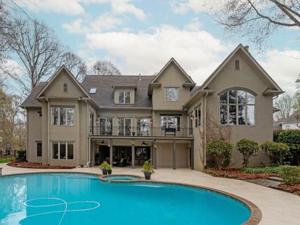 1129 Berwick Court