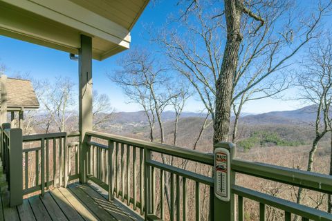 115 Stoney Falls Loop D/2