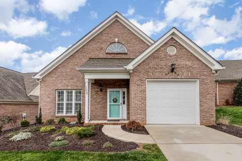 Previously sold for $324,000
