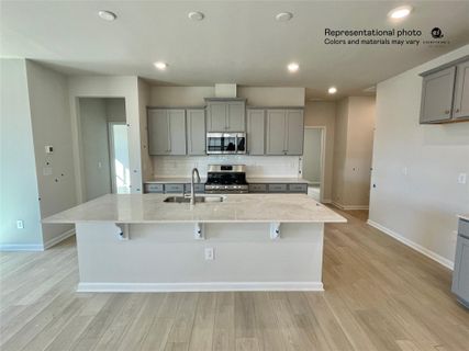 112 White Apple Way BF5 48