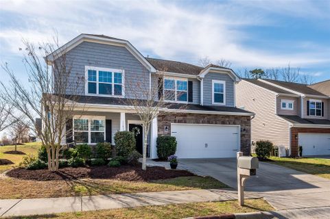 1101 Wainscott Drive