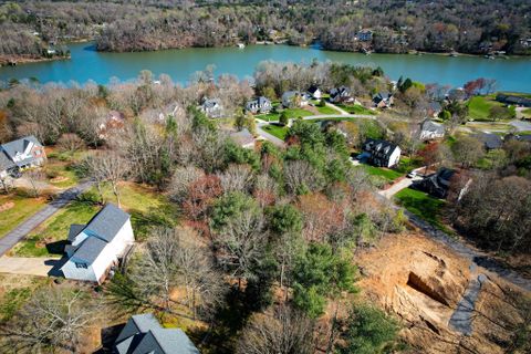 5790 Crown Terrace sold home in Diamond Point Estates, Hickory, NC