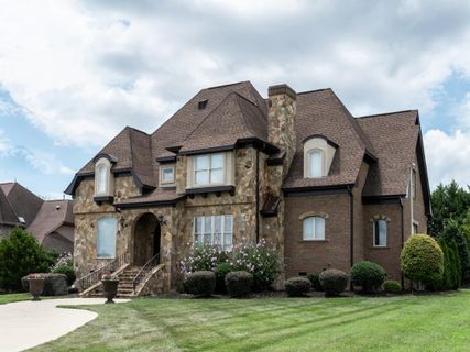 1208 Lookout Circle