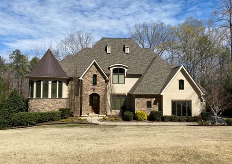 6047 Autumn Moon Drive