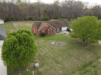 2808 Foxworth Drive