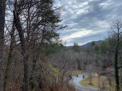 000 Main Street 1 sold home in Byers Park, Fairview, NC