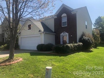 4411 Staffordshire Lane