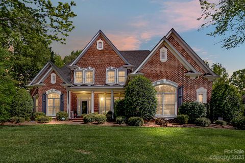 7107 Watersreach Lane