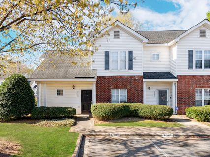 6387 Mallard View Lane sold home in Mallard Square, Charlotte, NC