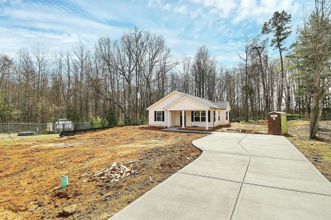 Previously sold for $279,000