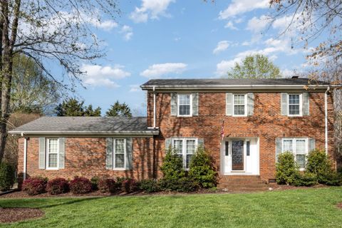 10015 Drawbridge Drive sold home in Castle Gardens, Charlotte, NC