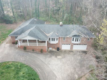 1201 Hunting Ridge Drive