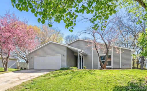 11606 Woodsong Court sold home in Meadowbrook, Charlotte, NC