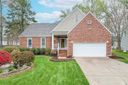1924 Tanfield Drive sold home in Matthews, SC