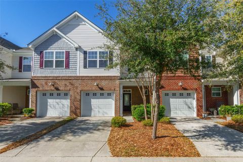 7210 Moultrie Way