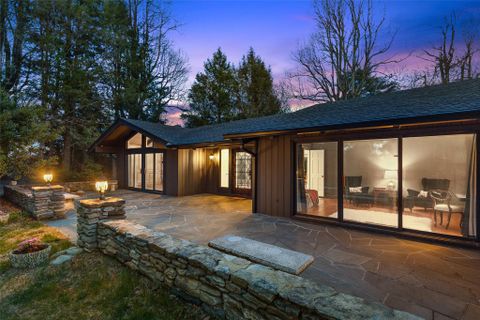 254 Orchard Circle sold home in Sky Village, Laurel Park, NC