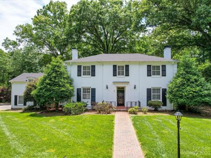 201 W 10th Avenue sold home in Forest Hills, Gastonia, NC