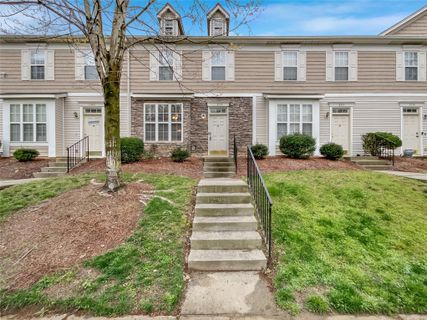 8138 Kings Creek Drive
