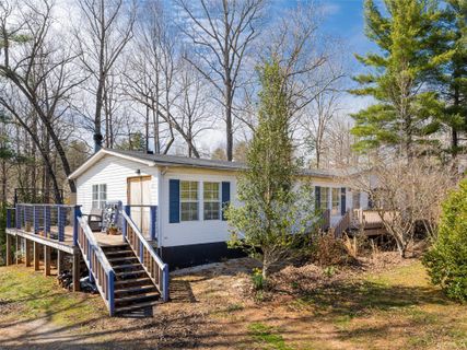 103 Sweet Clover Lane sold home in Clover Brook, Weaverville, NC