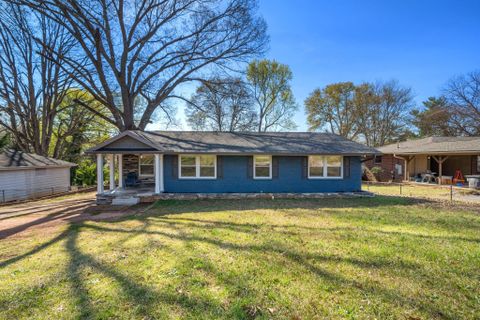 10 Lynhurst Drive