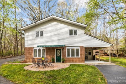5707 Davis Road
