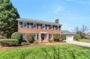 1528 Stableview Drive sold home in Gastonia, SC