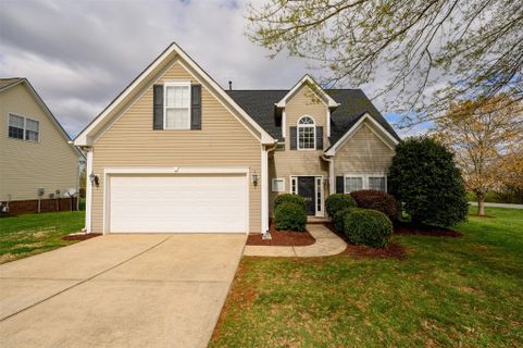 4990 Abernethy Park Drive sold home in Abernethy Park, Hickory, NC