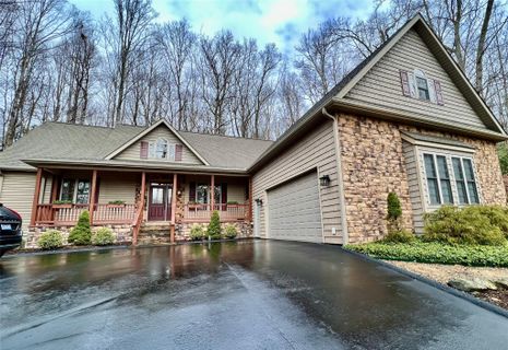 130 Cheestoonaya Way