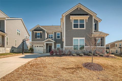Previously sold for $906,000