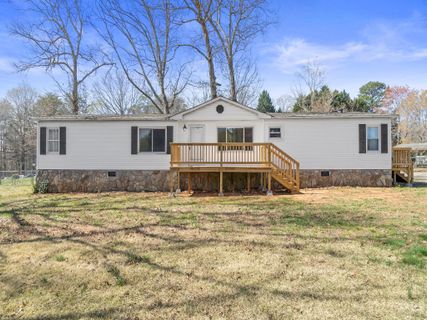 2759 Orangewood Lane sold home in Spring Run, Newton, NC