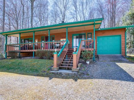 29 Robin Hood Lane