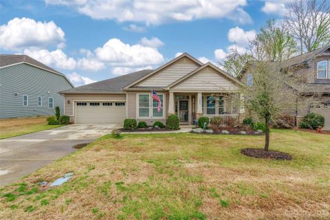 1235 Kings Grove Drive