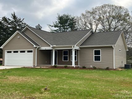 119 E Debbie Lane