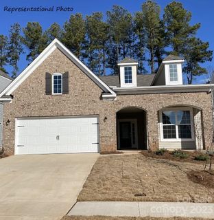 220 White Apple Way BF6 137