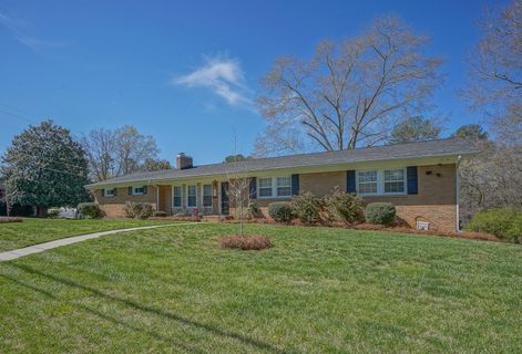 496 Crestside Drive