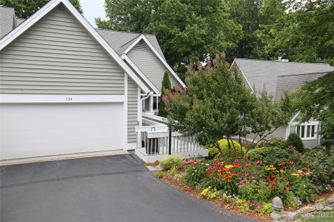 134 Overlook Drive
