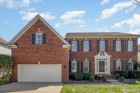 Previously sold for $550,000