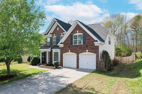 4011 Indian Hills Lane