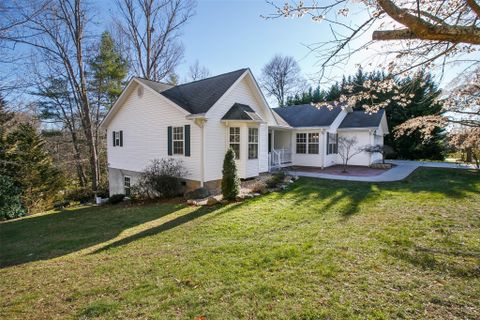 559 Brook Knoll Circle
