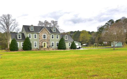 Previously sold for $700,000