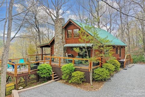 205 Forestway Lane sold home in Hunt Estates, Waynesville, NC