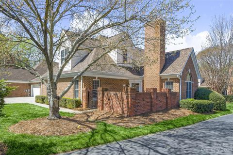 7518 Hurstbourne Green Drive