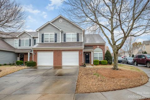 12108 Stratfield Place Circle