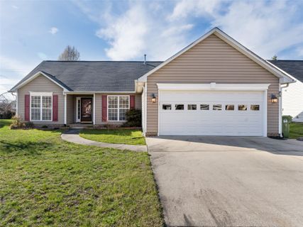 126 S Sunberry Trail