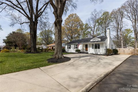 237 Seneca Place