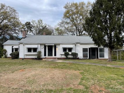 4012 Avalon Avenue sold home in Tuckaseegee, Charlotte, NC