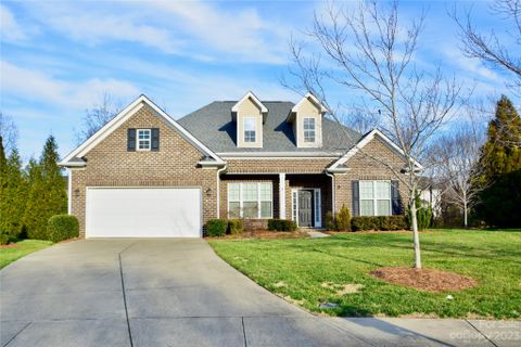 229 Wood Lake Drive sold home in Villas Of Sun Valley, Monroe, NC
