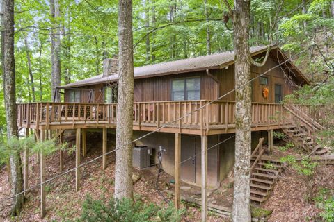 262 Weaver Lane